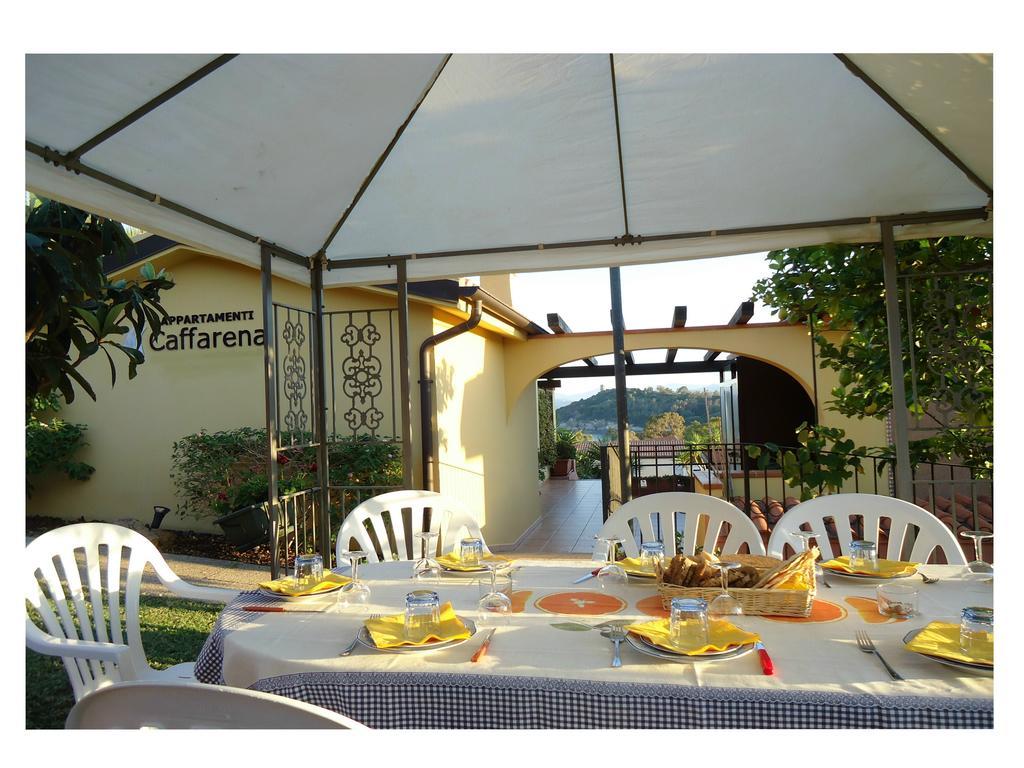 Residence Appartamenti Caffarena อาร์บาตักซ์ ภายนอก รูปภาพ