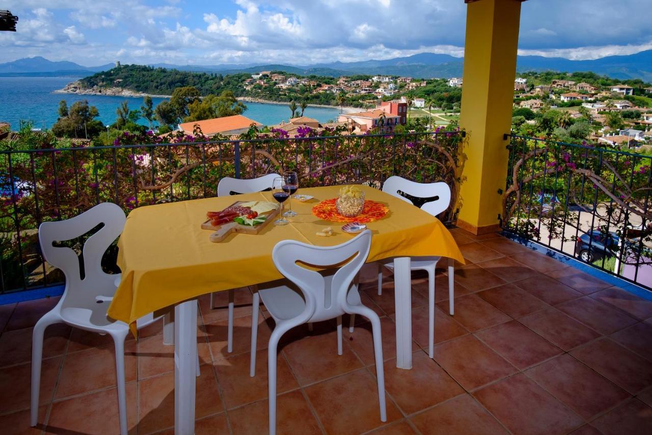 Residence Appartamenti Caffarena อาร์บาตักซ์ ภายนอก รูปภาพ